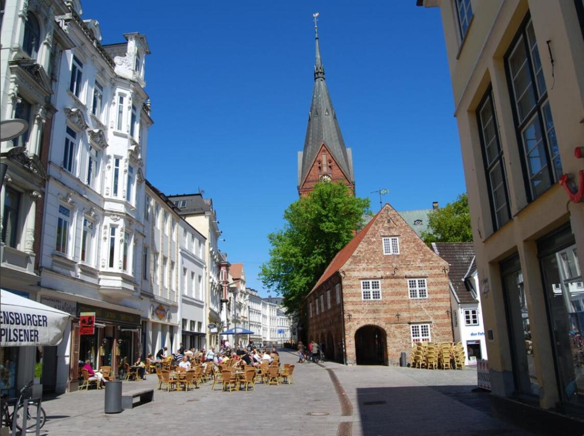 Haus Weitblick Emil Apartment Flensburg Bagian luar foto